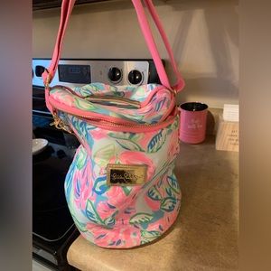 Lilly Pulitzer soft beach cooler. Pink tropical design. Great condition!